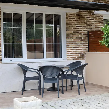 Swimming Pool - Enmar Berat 1 Apartament