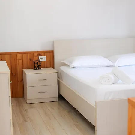 Swimming Pool - Enmar Berat 1 Apartament